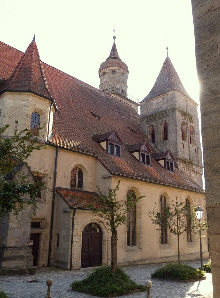feuchtwangen17_P1870213_ehem_stiftskirche_sankt_maria.jpg