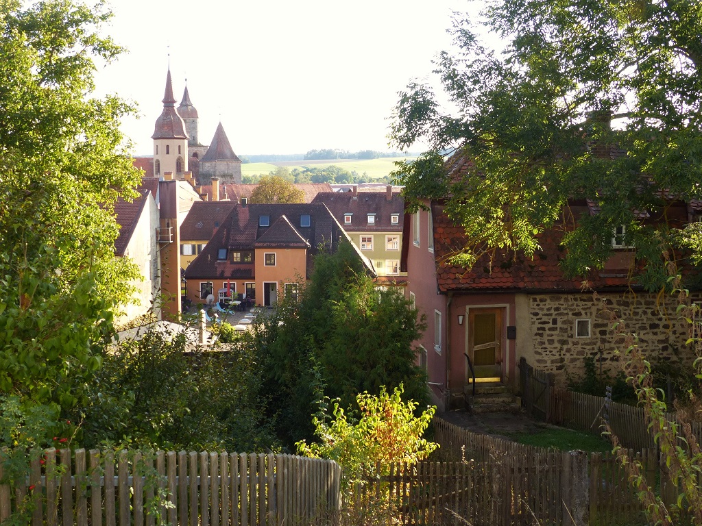 feuchtwangen22_P1870270_stadtmauer_bei_ringstr_59.jpg
